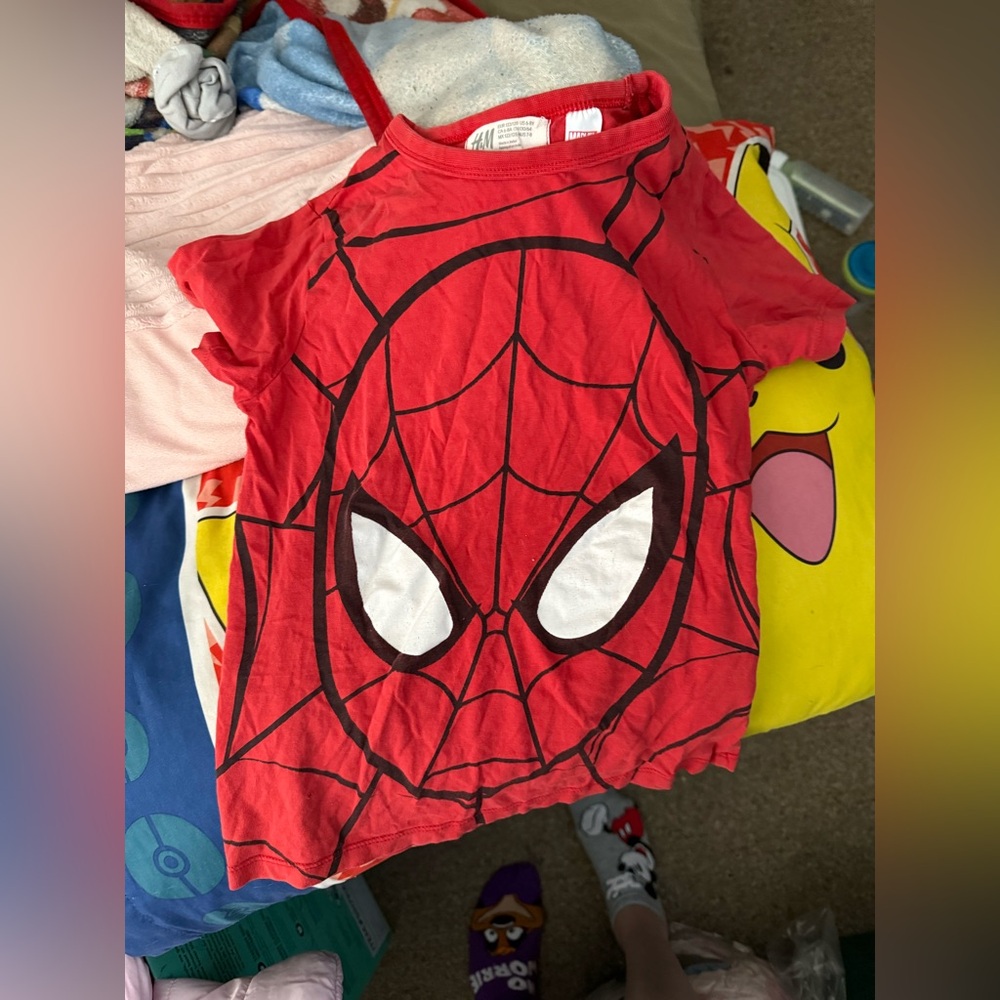 H&m Spider-Man shirt